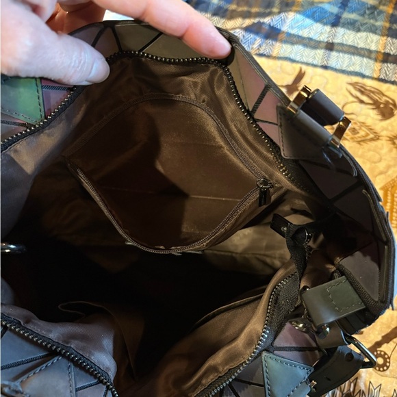 LOVEVOOK tote-style bag geometric lattice design. - Picture 9 of 16